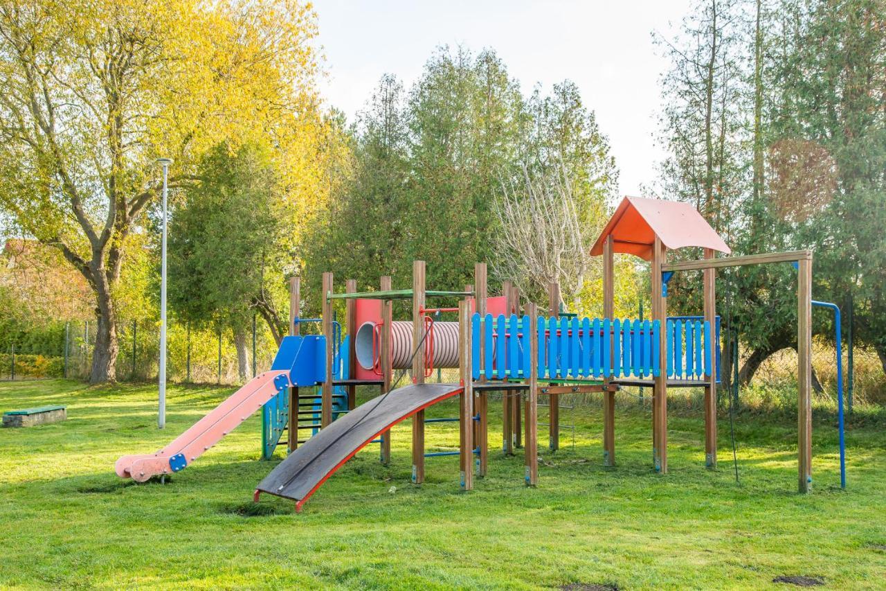 Apartament Niebieski Kołobrzeg Exteriör bild